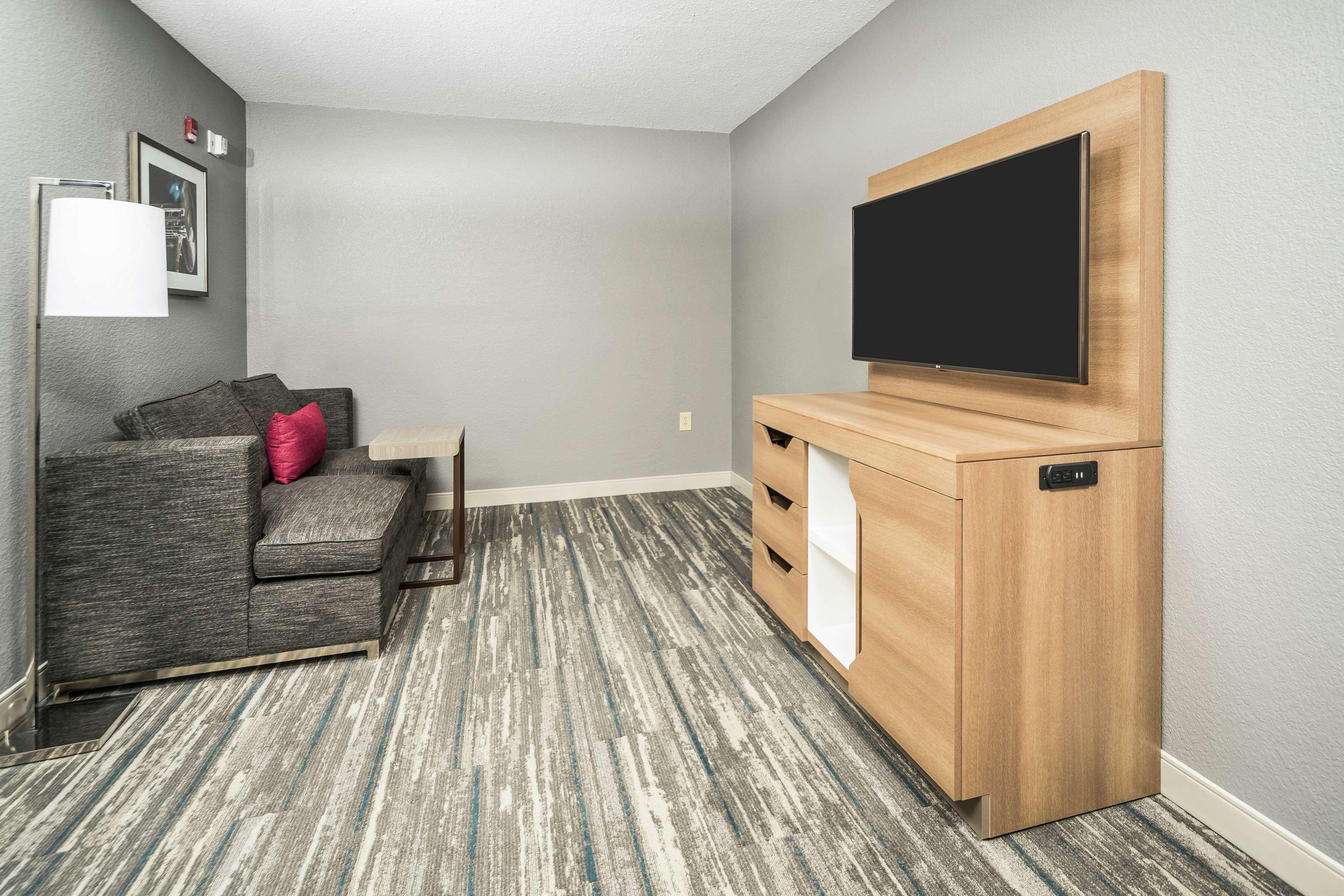 Hampton Inn Wilson Downtown Zewnętrze zdjęcie