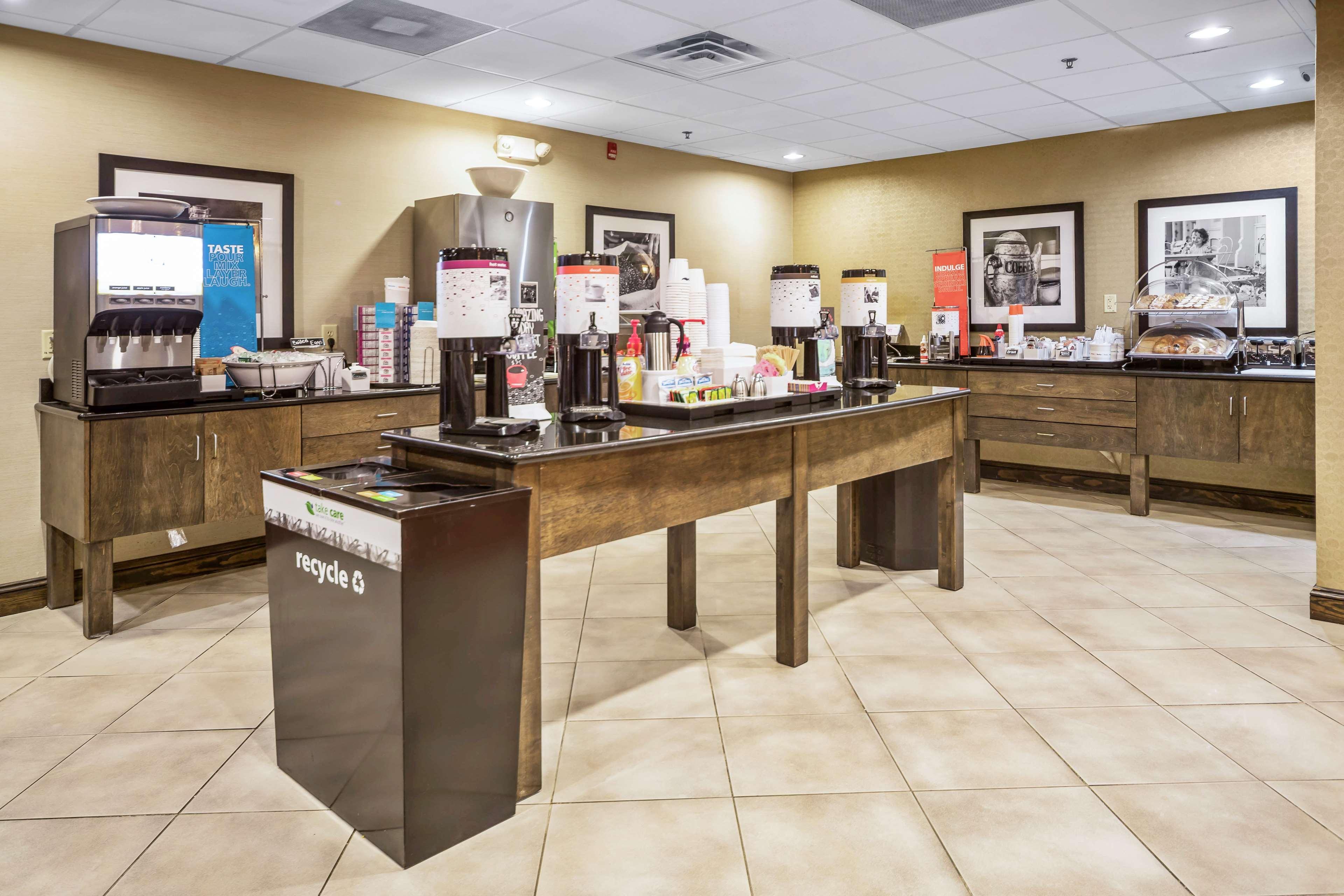 Hampton Inn Wilson Downtown Zewnętrze zdjęcie