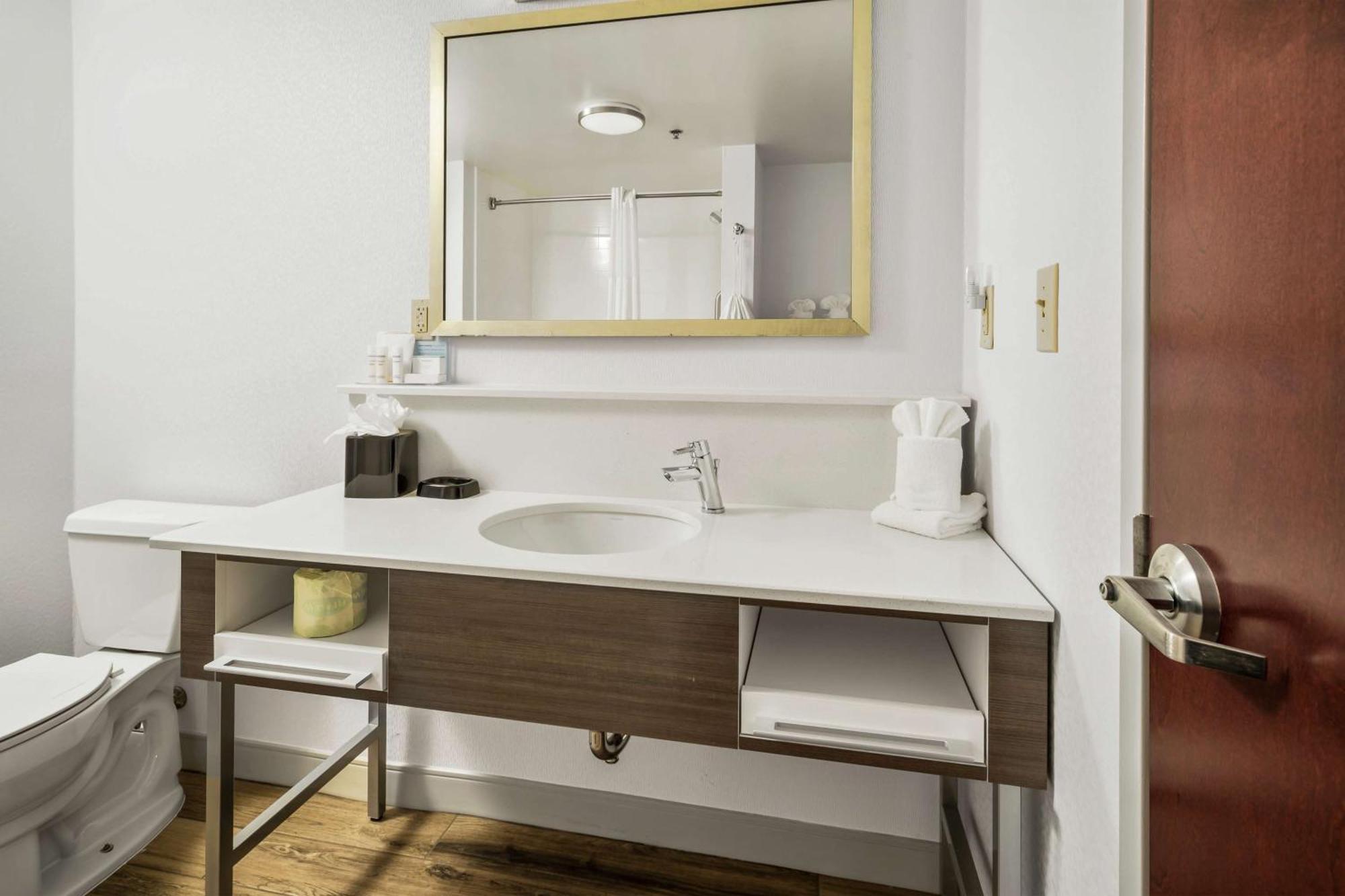 Hampton Inn Wilson Downtown Zewnętrze zdjęcie