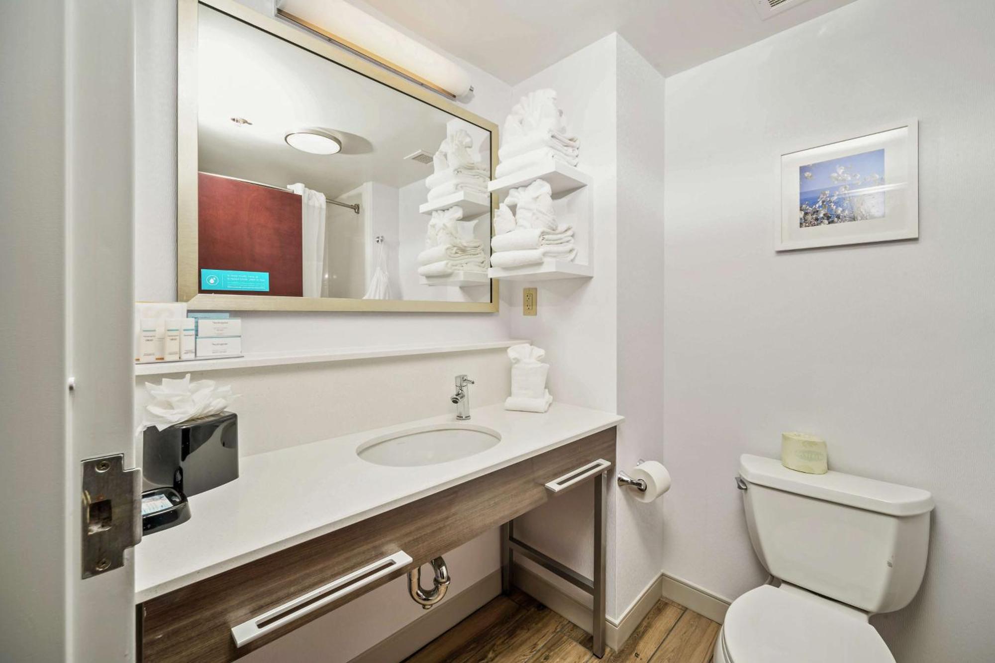 Hampton Inn Wilson Downtown Zewnętrze zdjęcie